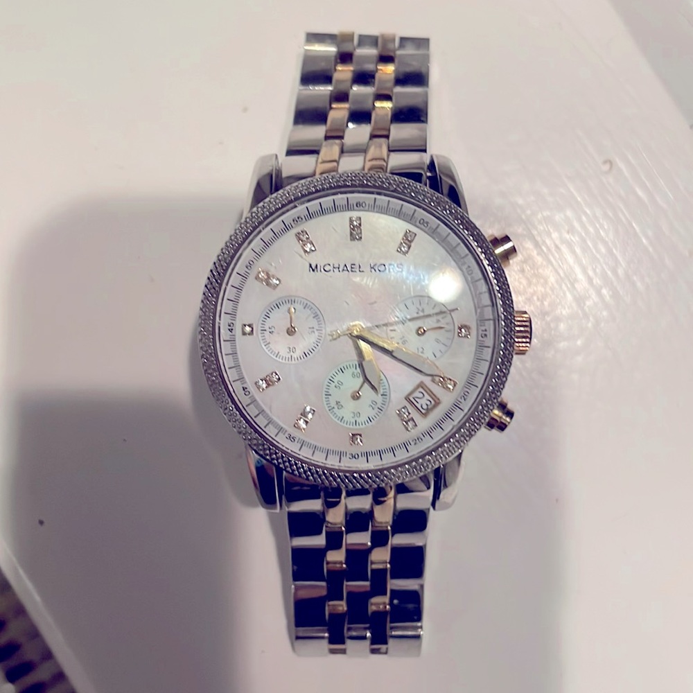 Michael Kors pearl faced silver watch (used)